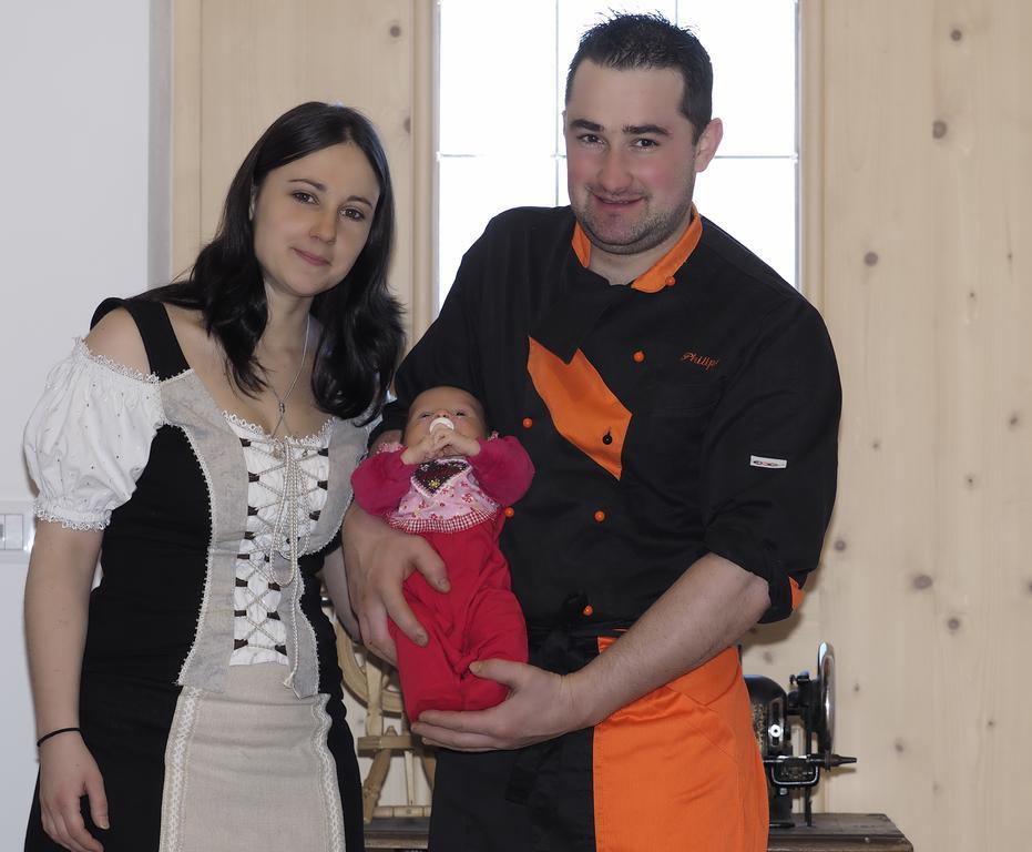Niederhof Villa ปาร์ชีเนส ภายนอก รูปภาพ